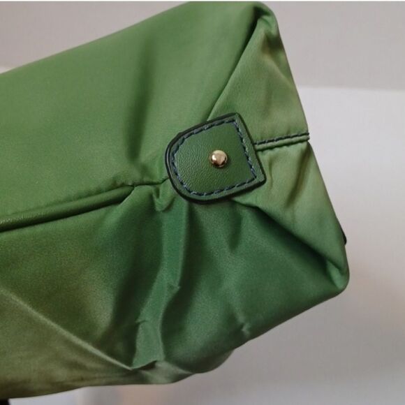 Green Tote Bag - Picture 3 of 11
